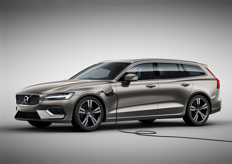Illustration for article titled The 2019 Volvo V60 Is A Gorgeous 390 Horsepower Hybrid Wagon